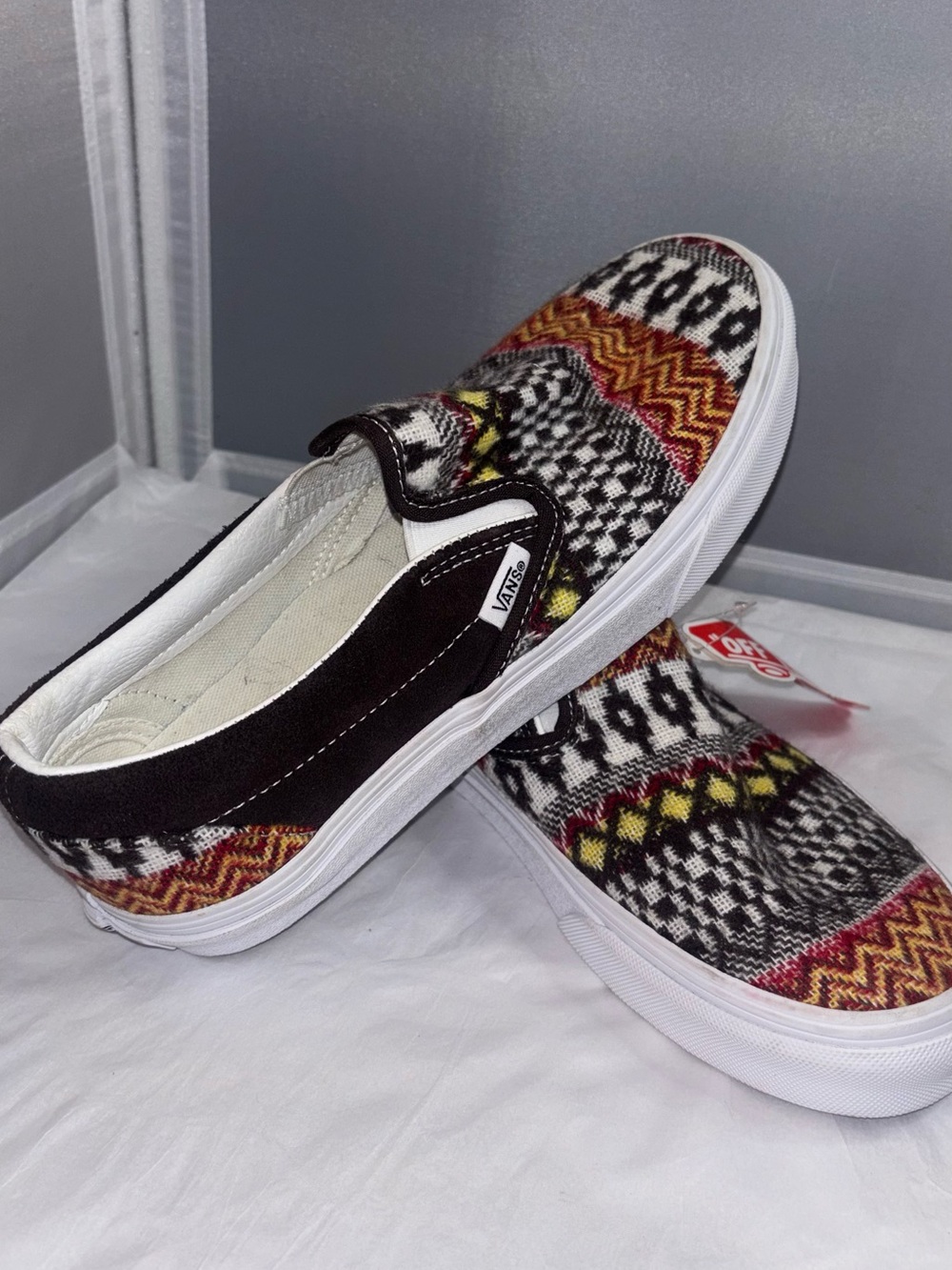 Vans Slip-On Sneakers in Black, White, Yellow, Red Boho M6.5 W8